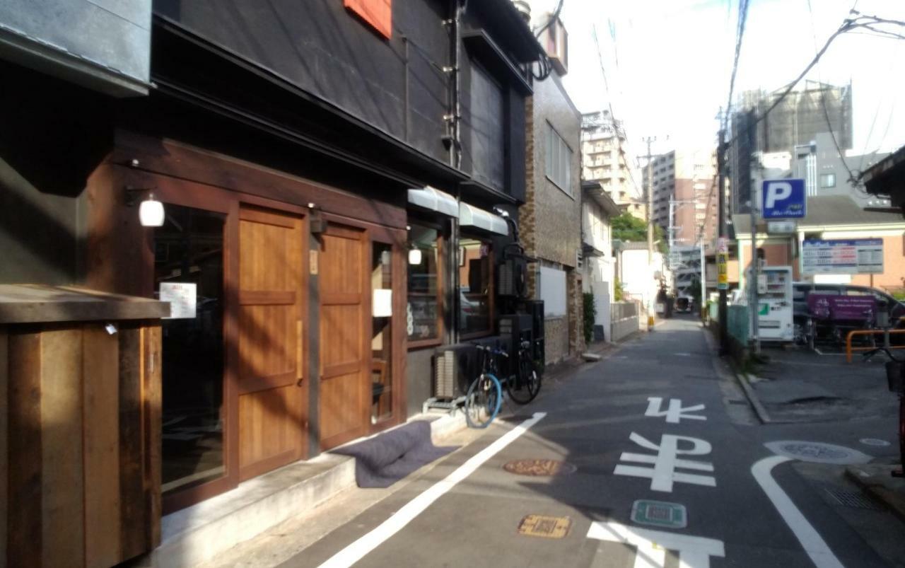 FukuokaKoryou GuestHouse Fukuoka  Extérieur photo